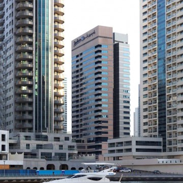 listing_city