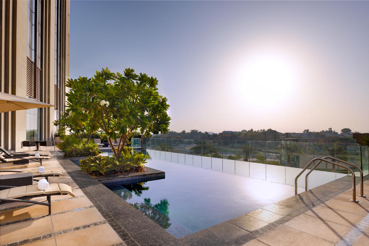 Hyatt Regency Dubai Creek Heights - Swimming Pool