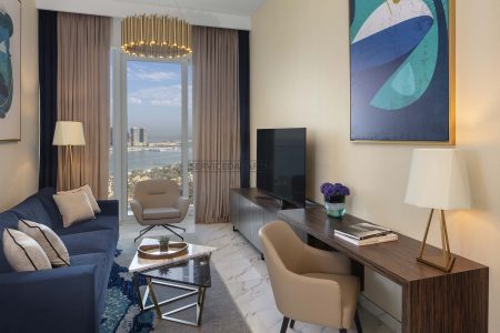 Furnished 1-Bedroom Hotel Apartment in Avani Palm View Dubai Hotel & Suites